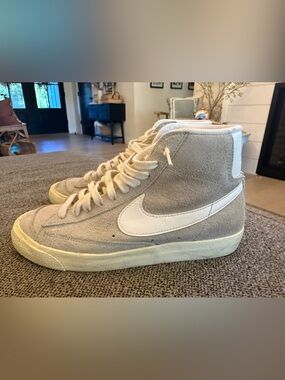 Nike Blazer Mid 77 Suede womens